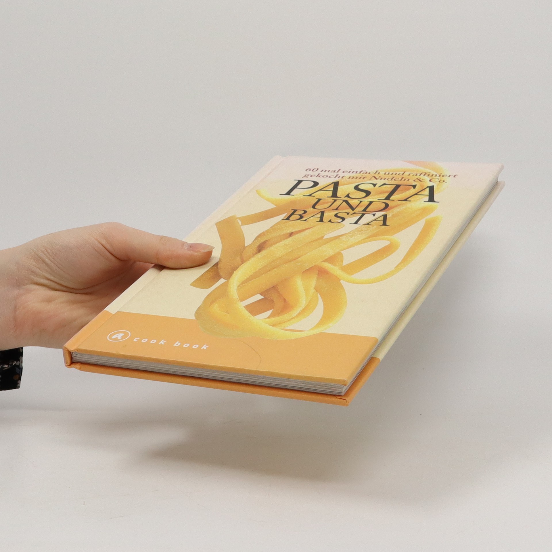 Pasta und basta kolektiv knihobot.cz